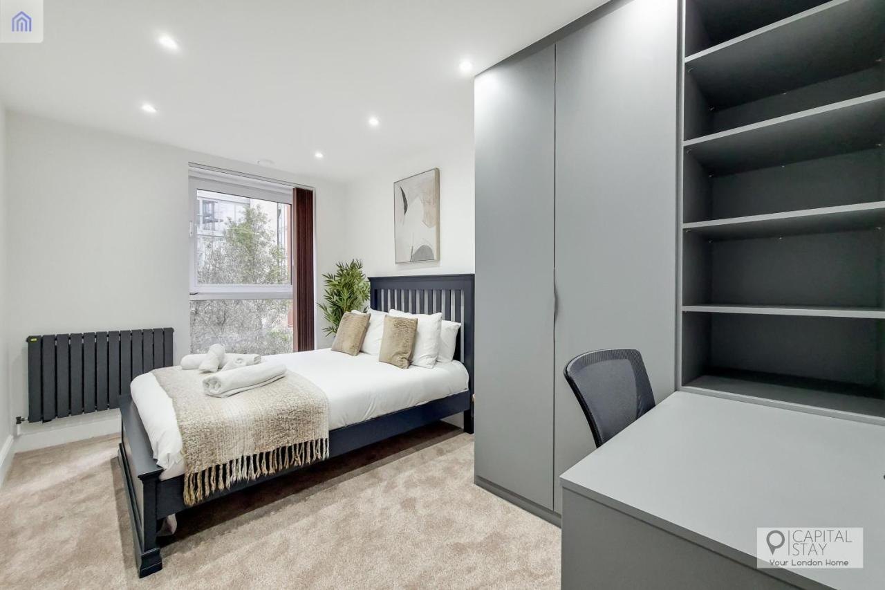 Free Parking - Stylish Three Bedroom Apartment By London Excel Kültér fotó