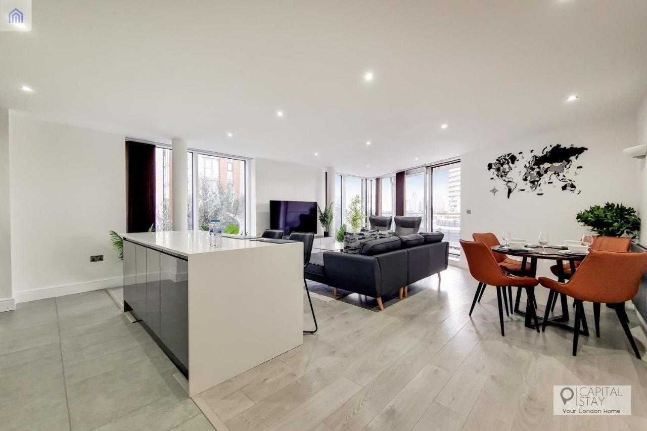 Free Parking - Stylish Three Bedroom Apartment By London Excel Kültér fotó